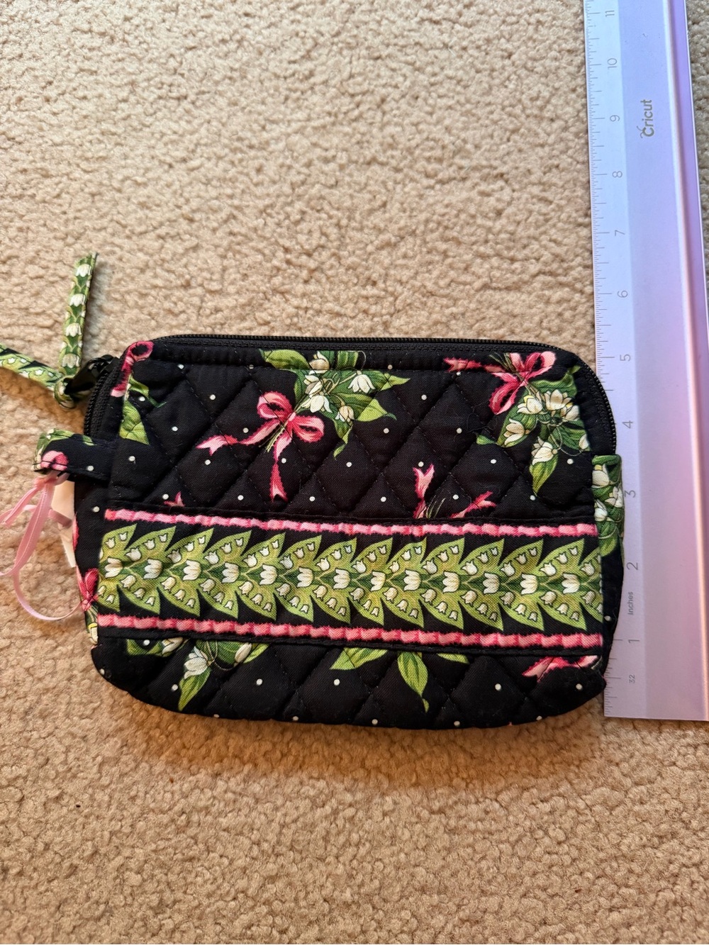 Vera Bradley New Hope Small Cosmetic Bag NWT Retired Black Pink Floral 21076